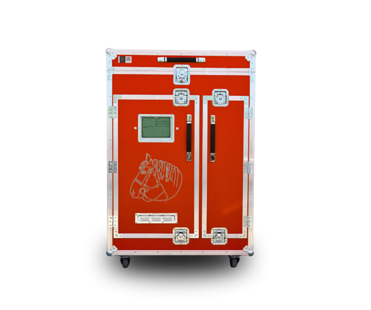 Paka jeździecka Superior Rider - Klasyczna czerwień | Cavlux; Saddle box Superior Rider - Cherry Red | Cavlux; Sattelschrank Superior Rider - Klassisches Rot | Cavlux